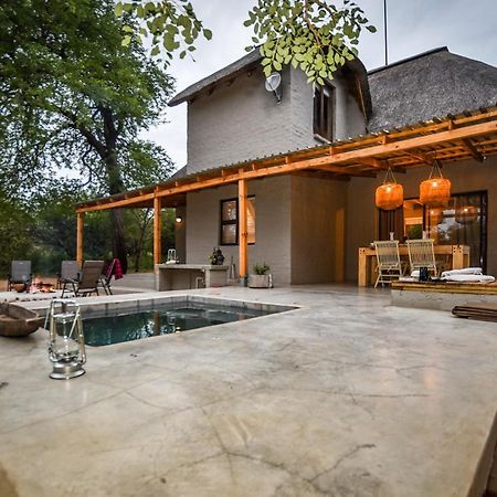 Villa Khiza Bush Retreat à Hoedspruit Extérieur photo