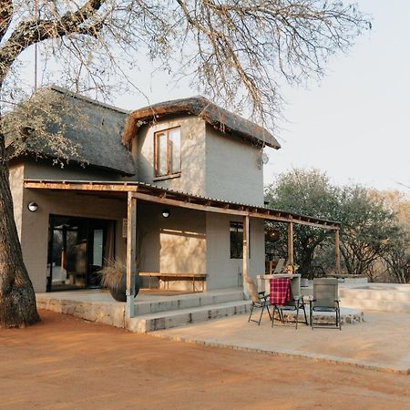 Villa Khiza Bush Retreat à Hoedspruit Extérieur photo