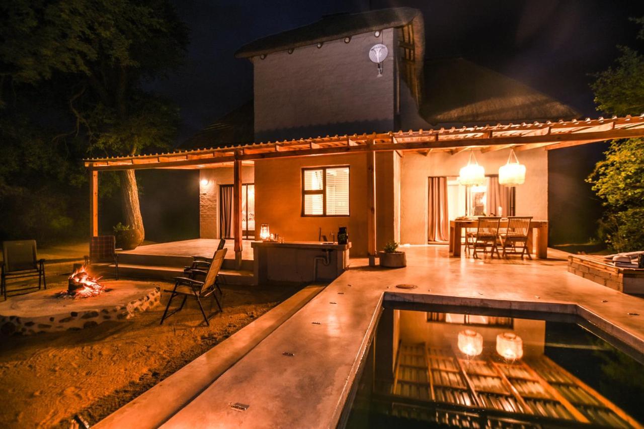 Villa Khiza Bush Retreat à Hoedspruit Extérieur photo