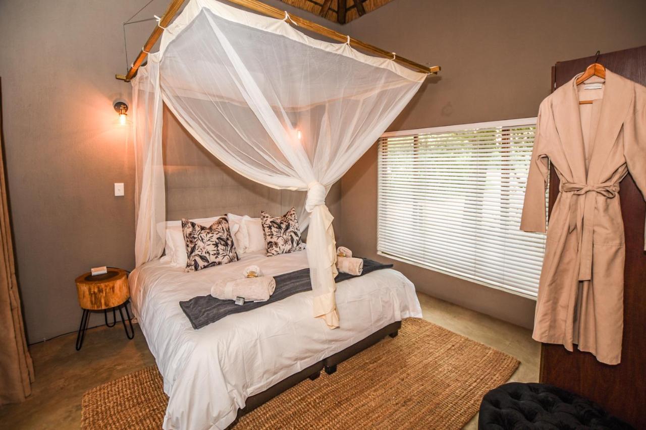 Villa Khiza Bush Retreat à Hoedspruit Extérieur photo