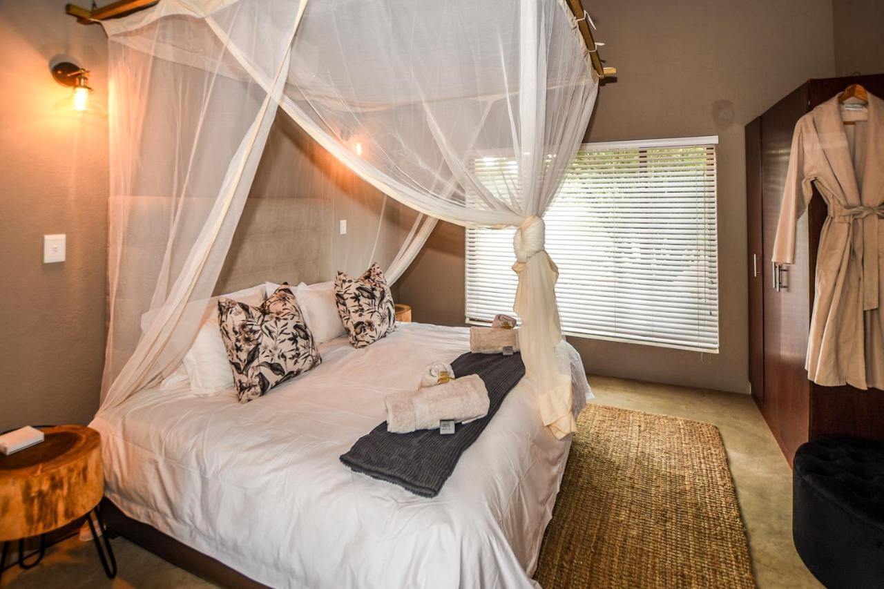 Villa Khiza Bush Retreat à Hoedspruit Extérieur photo